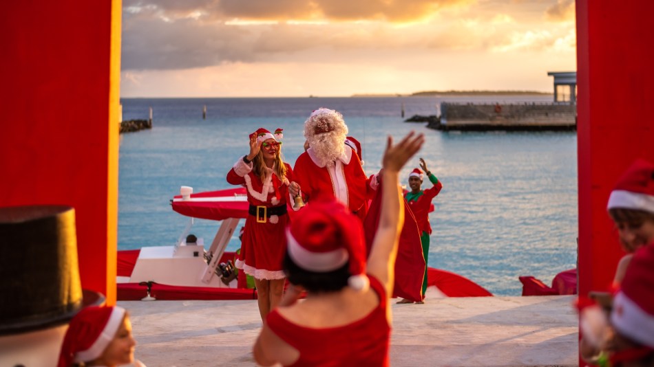 Father Christmas arrives at the Amilla Maldives resort