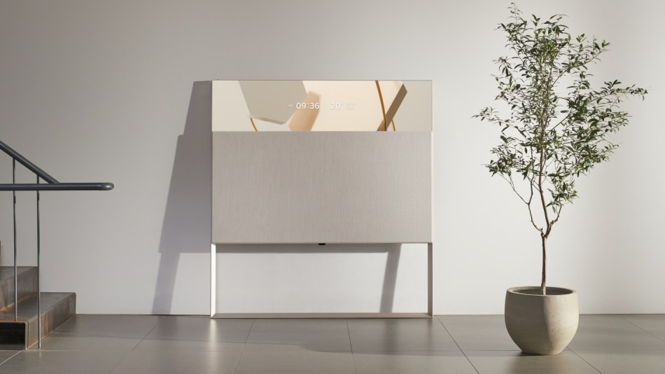 LG Objet TV 65Art90 iF winner up against a wall