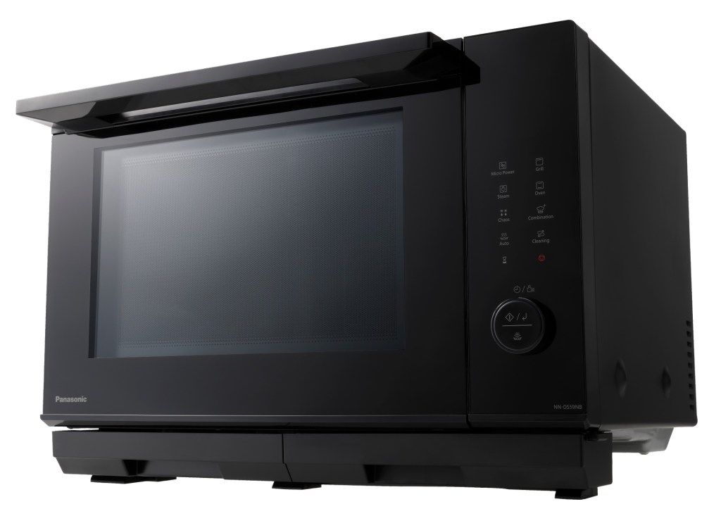 The Panasonic NN-DS95N combi steam oven up close