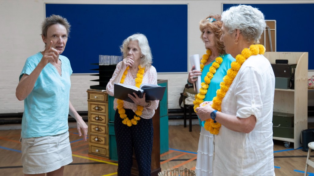 Lucy Bailey directs Hayley Mills, Rula_Lenska and Richenda Carey