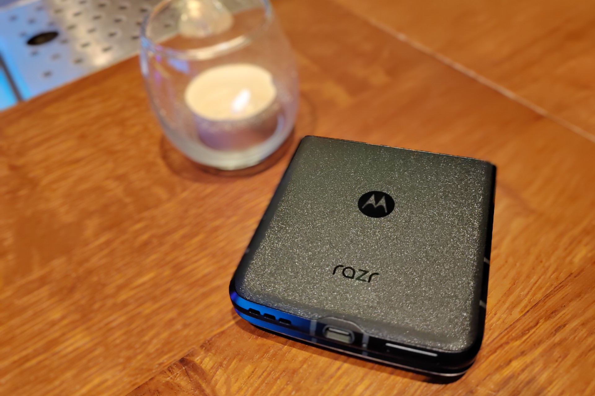 The Razr smartphone fully closed