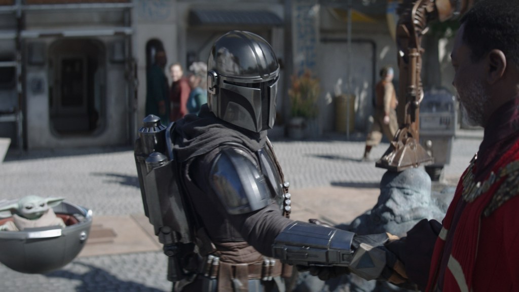 Mandalorian warrior Din Djarin played by a helmet-hidden Pedro Pascal