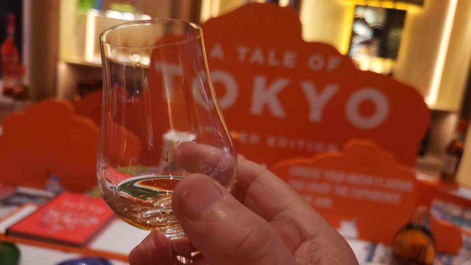 Glenmorangie A Tale of Tokyo whisky in the glass
