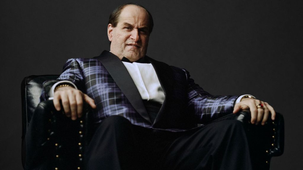 Colin Farrell is The Penguin