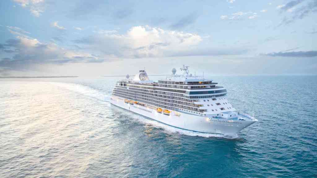 Regent Seven Seas GRA Ship Exterior in Miami