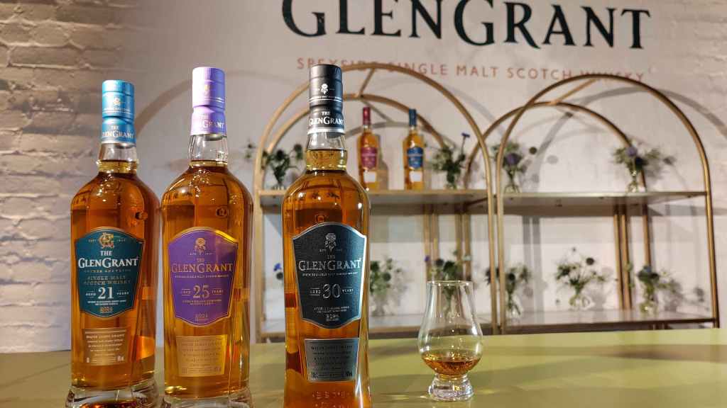 Glen Grant Glasshouse Collection with dram