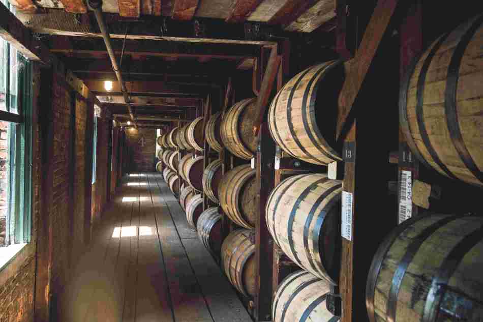SBS_UK_Buffalo Trace Distillery Barrels