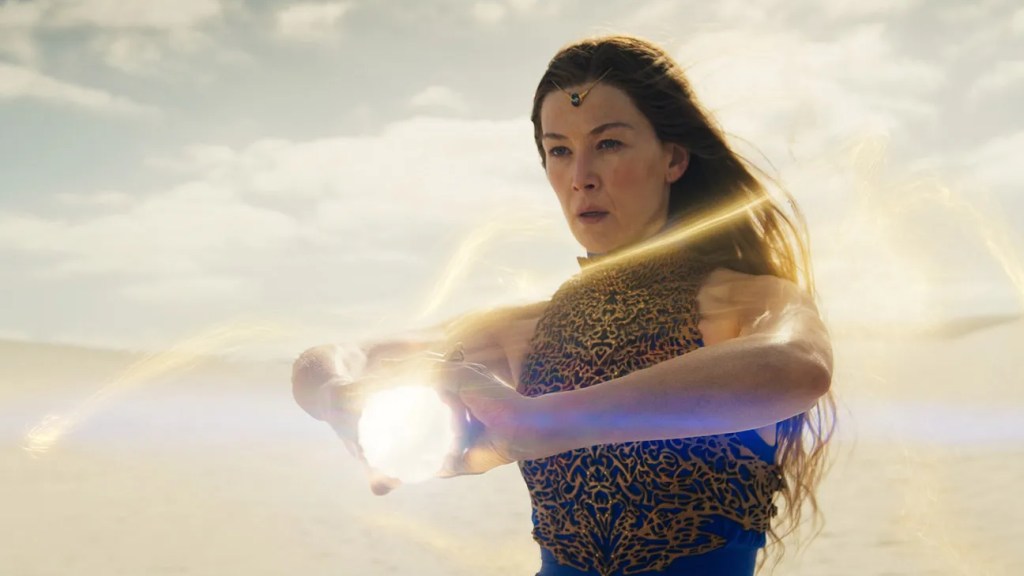 Moiraine in The Wheel of Time