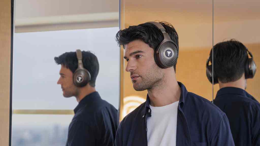 FOCAL-MG headphones from every angle