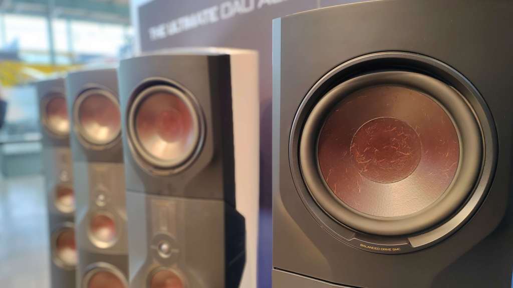 Dali Kore driver up close