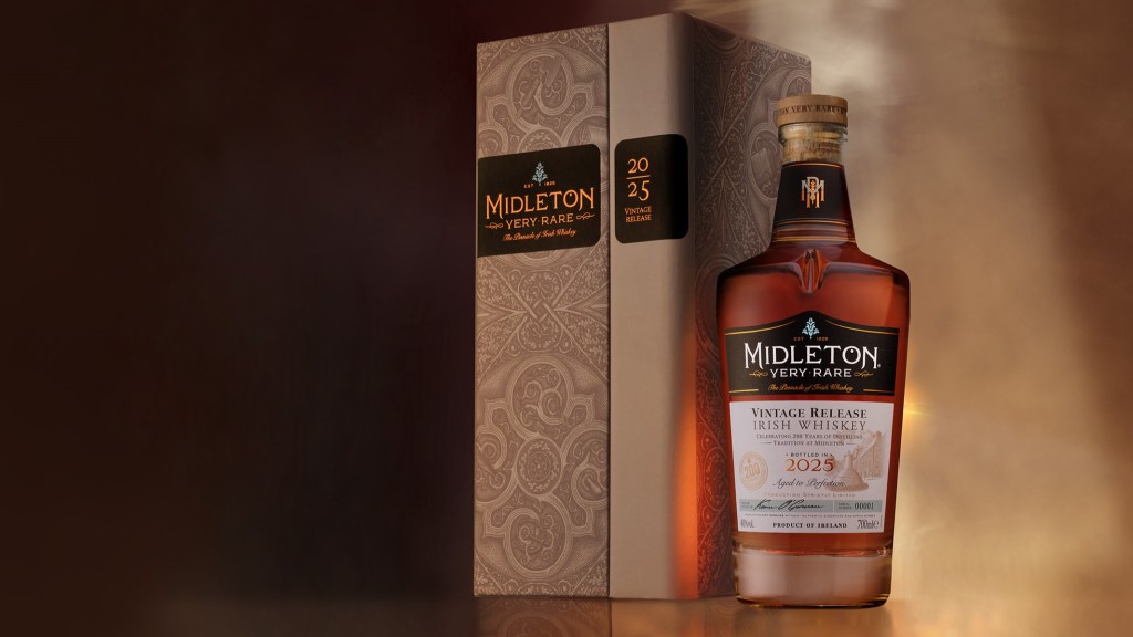 Midleton 2025 bottle shot