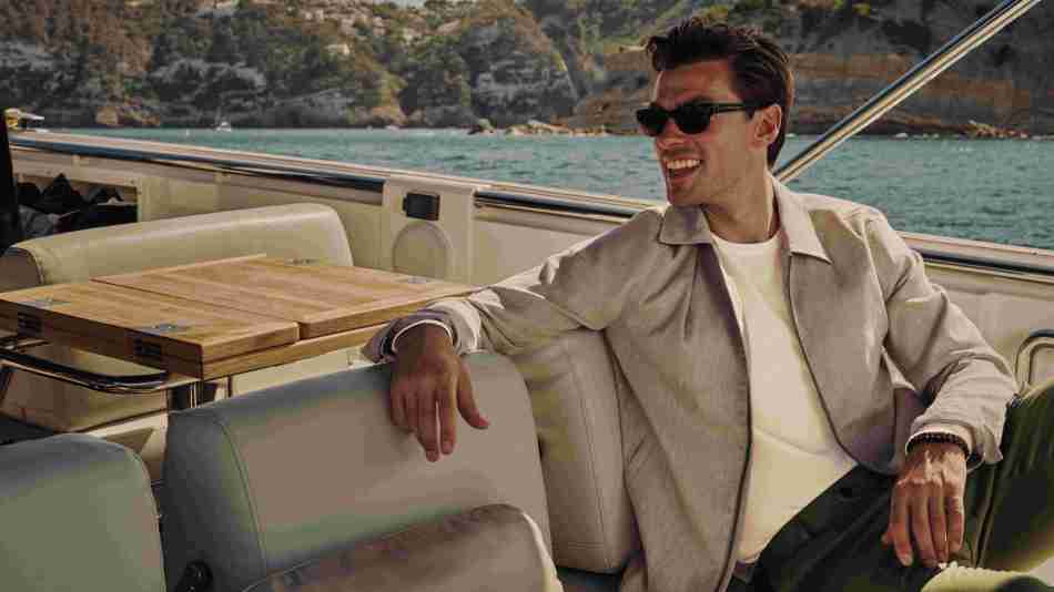 Relaxing in Charles Tyrwhitt linen