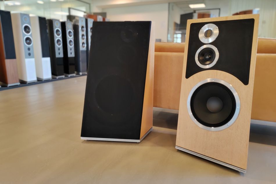 Walnut finish Trapeze from Audiovector