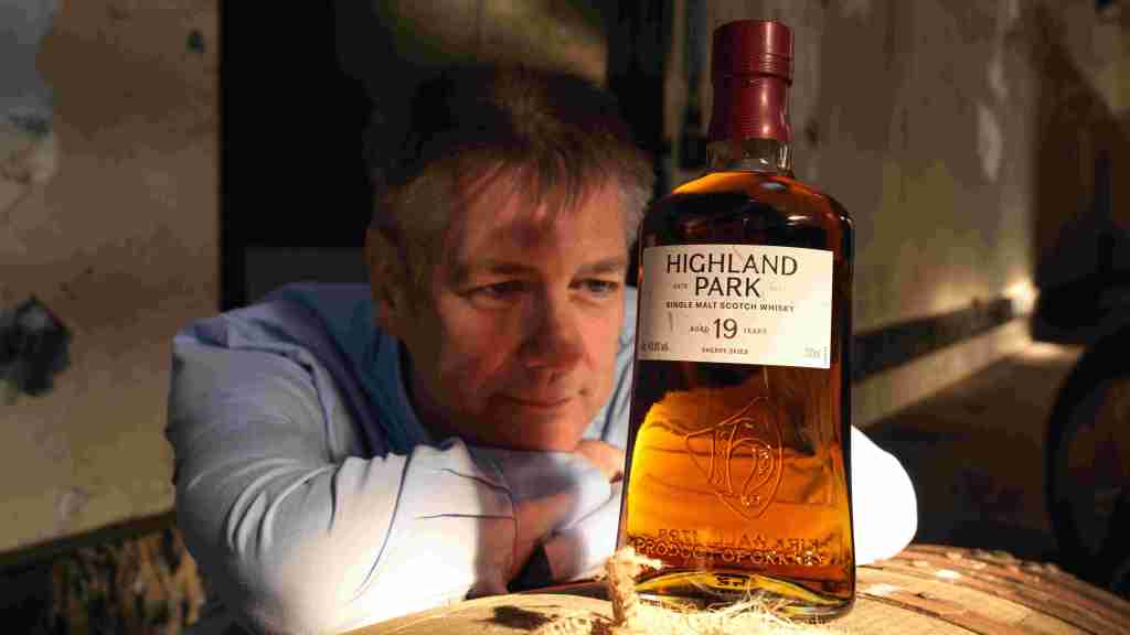 Highland Park Master Whisky Maker Gordon Motion
