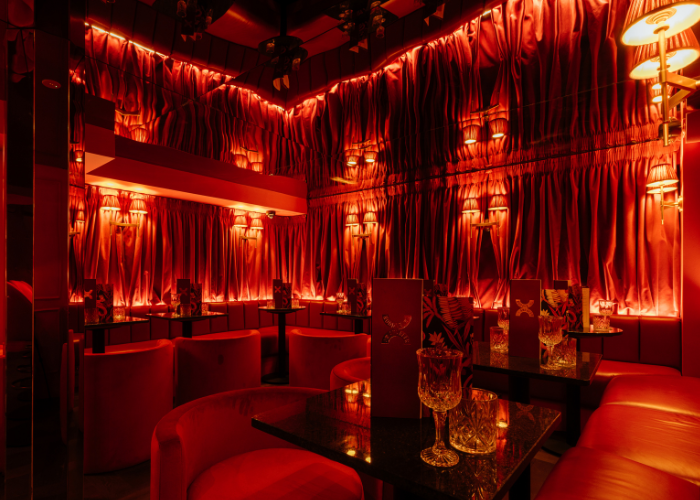 The bar at Noodle and Beer in London 