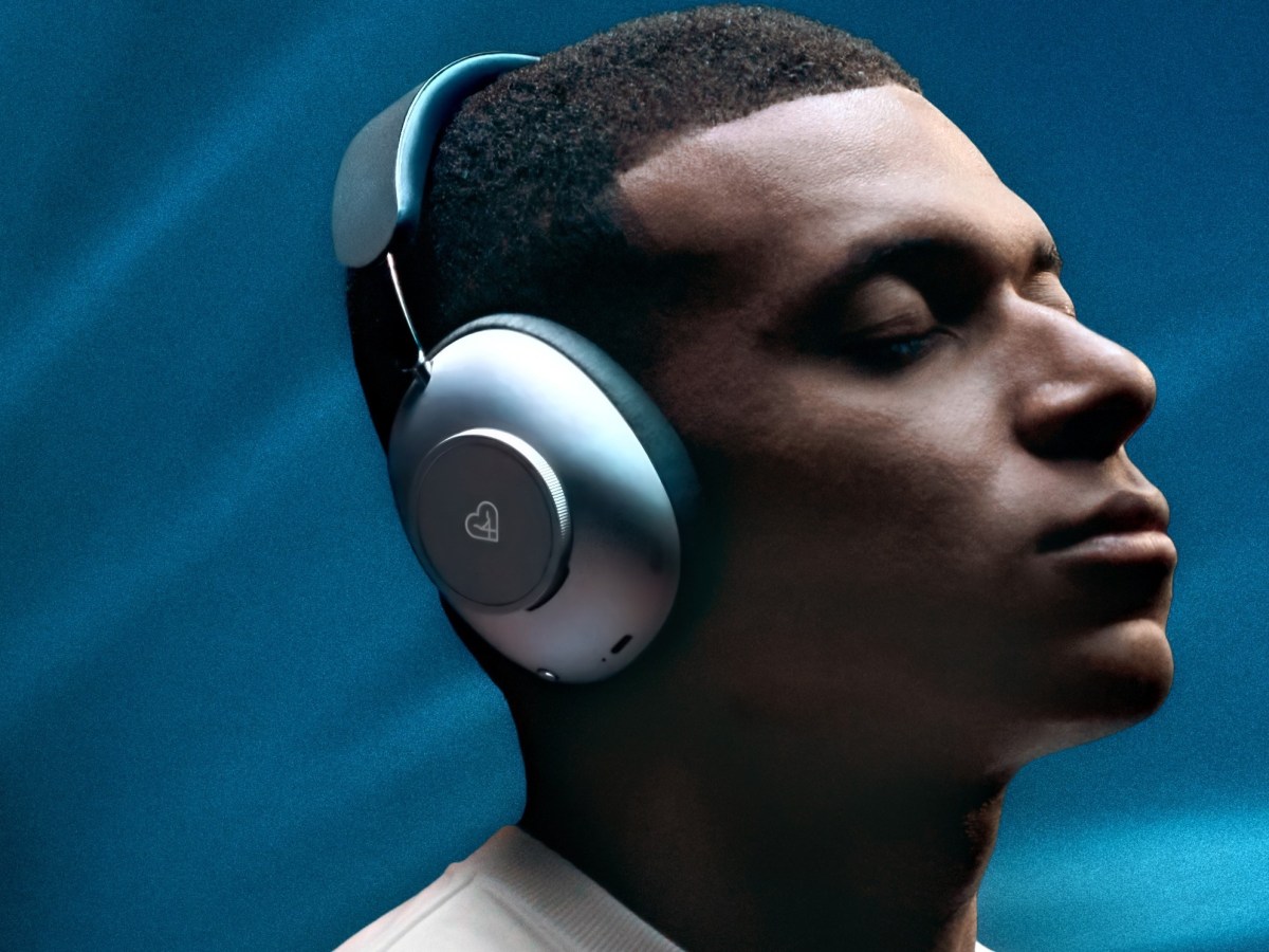 Mbappé and Guetta front Loewe Leo luxury headphone launch: hi-res audio and 65-hour&nbsp;battery