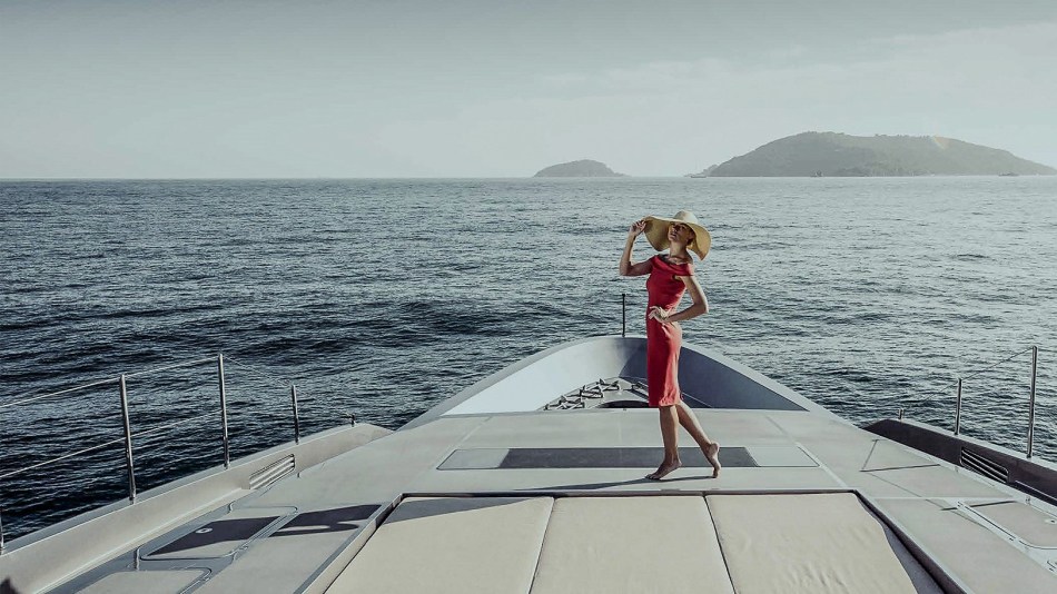 Sanlorenzo yacht and model