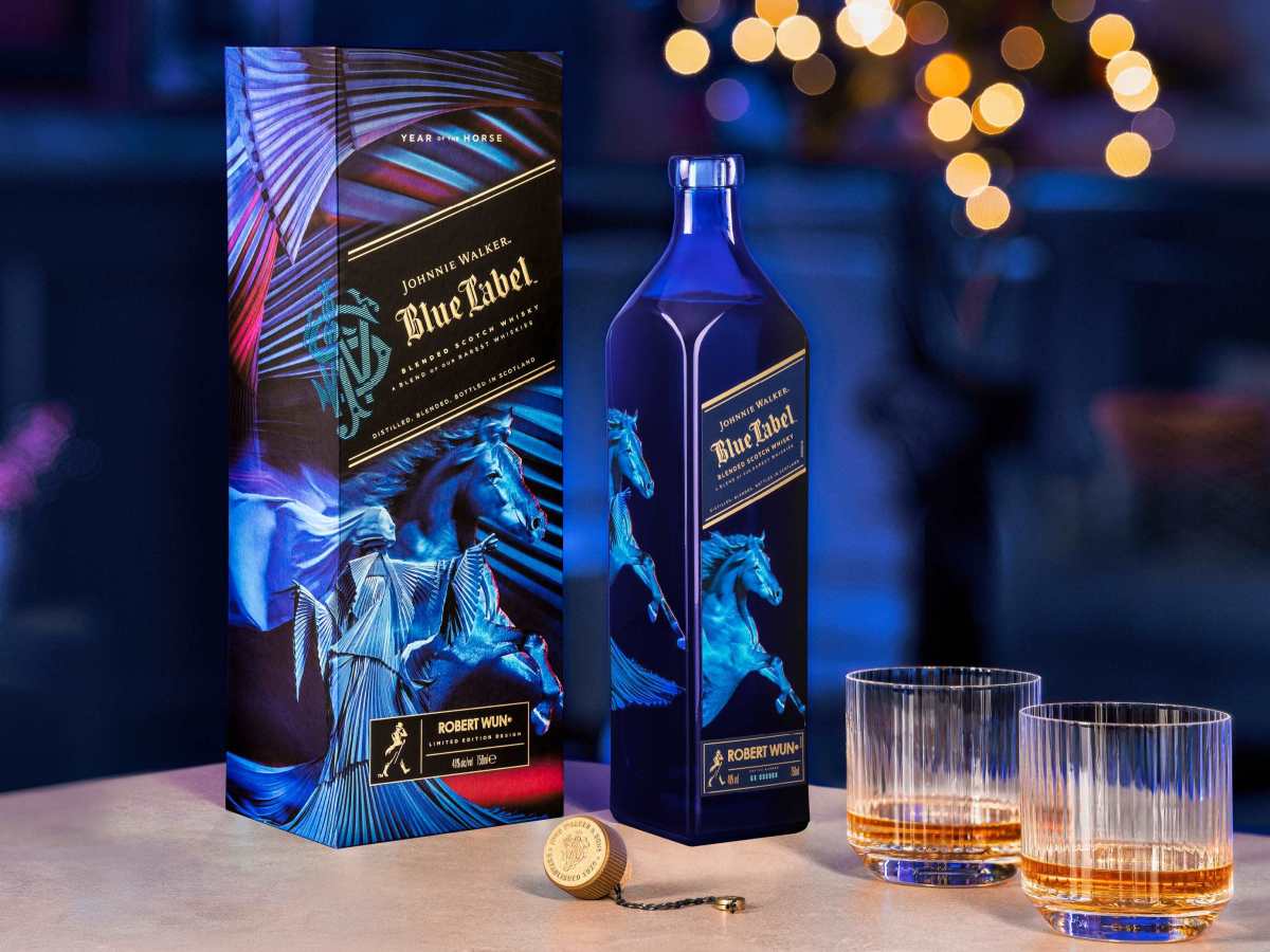 Johnnie Walker Blue Label and haute couturier Robert Wun release Year of the Horse limited&nbsp;edition