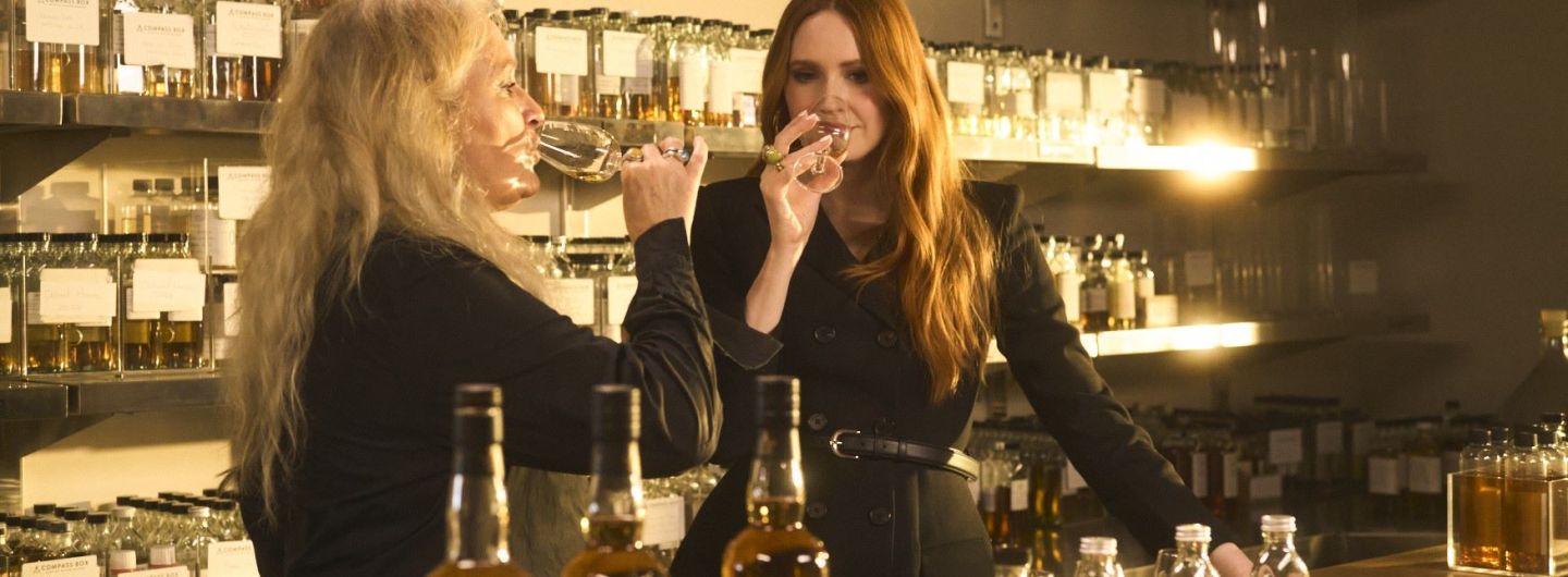 Angela D'Orazio and Karen Gillan sample Compass Box whisky