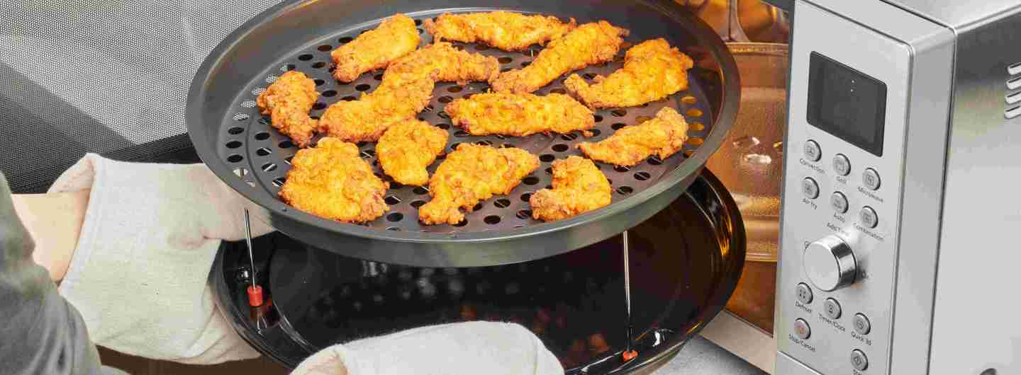 Panasonic MWO NN-CD58RS with airFry Basket