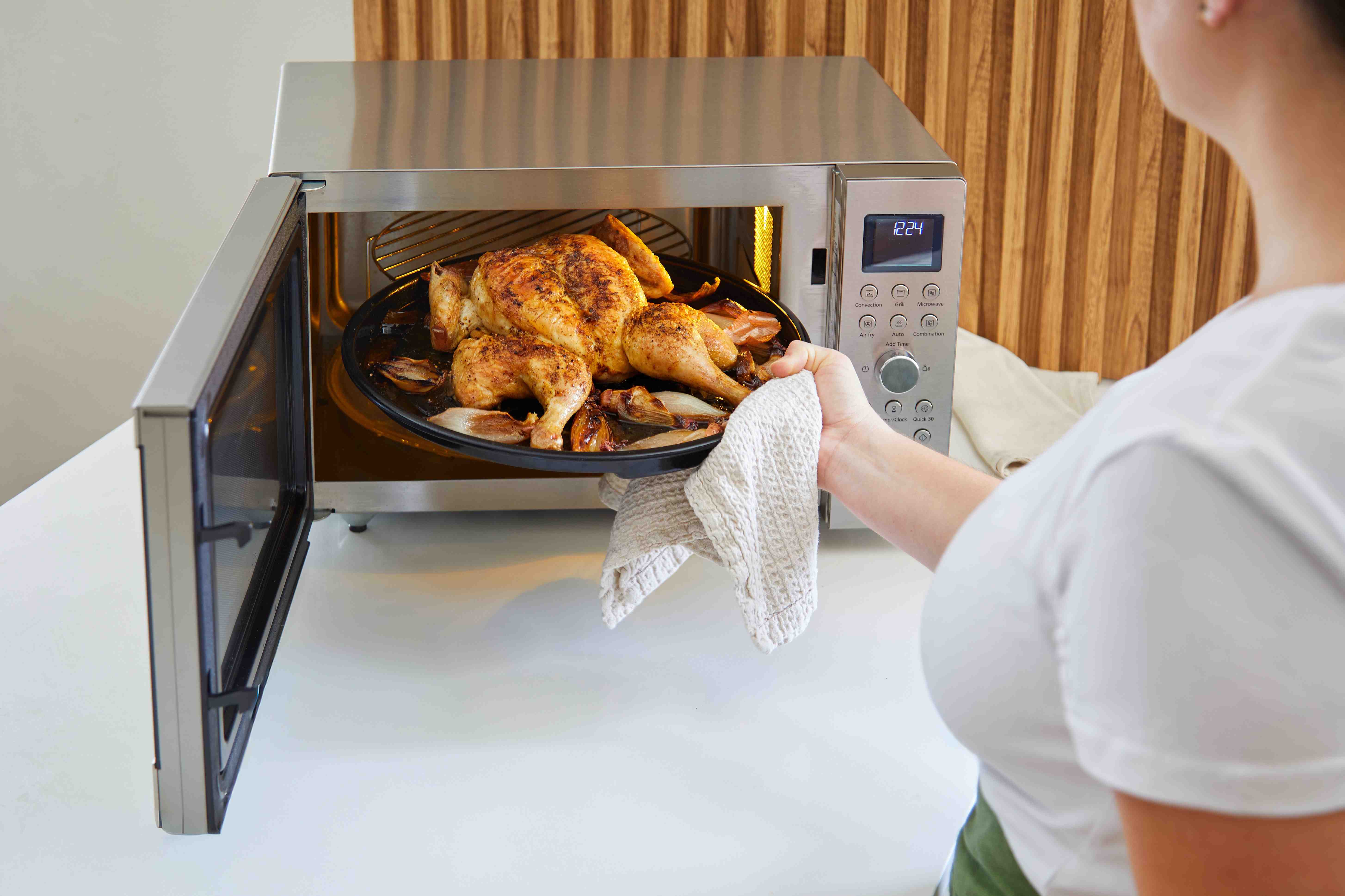 Panasonic upgrades your kitchen with slimline air fryer microwaves