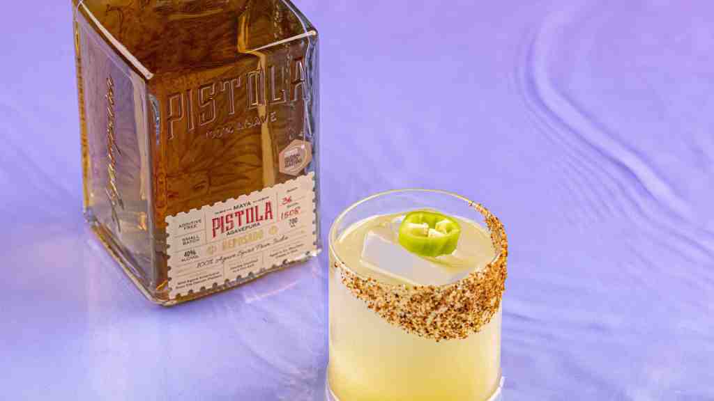 Maya Pistola Picante