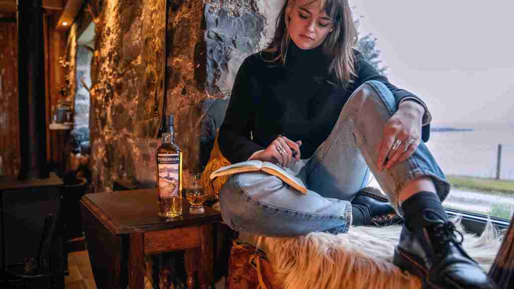 Torabhaig Taigh and poet Iona Lee