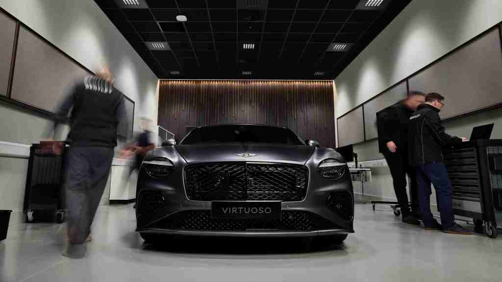 Bentley Virtuoso garage
