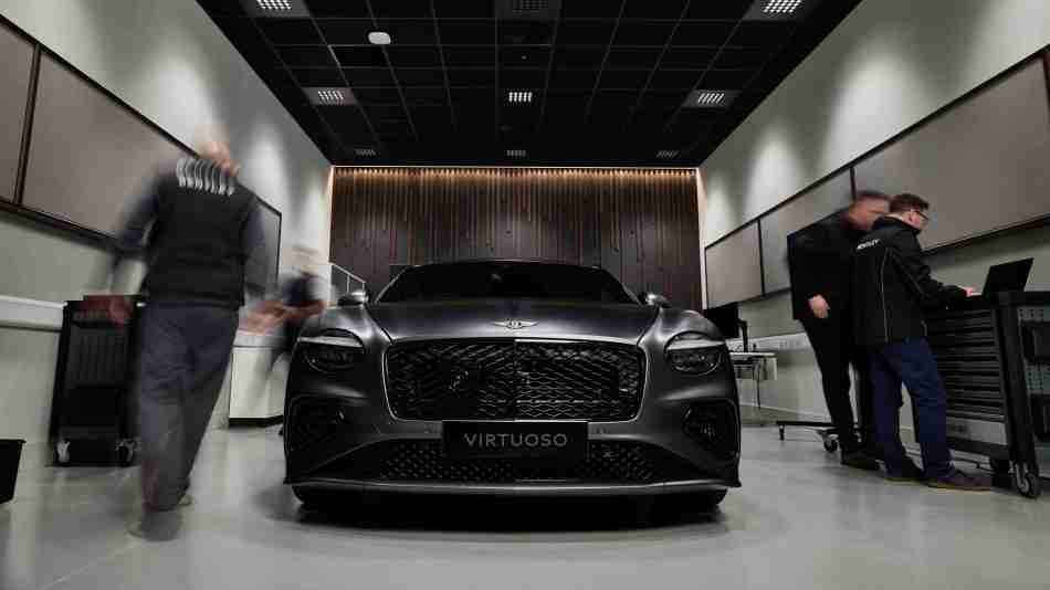 Bentley Virtuoso garage