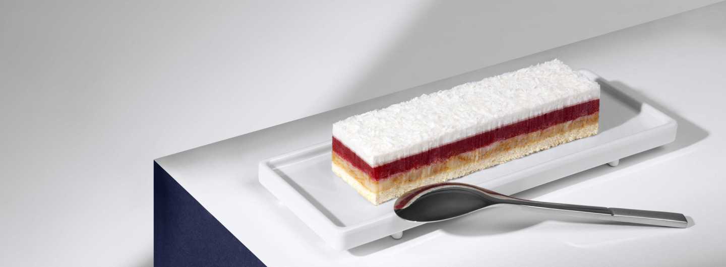 Évasion framboise-coco pastry for Air France