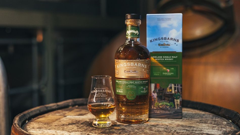 Kingsbarns X Dunvegan bottle on top of cask. Credit IMGS MEDIA LTD