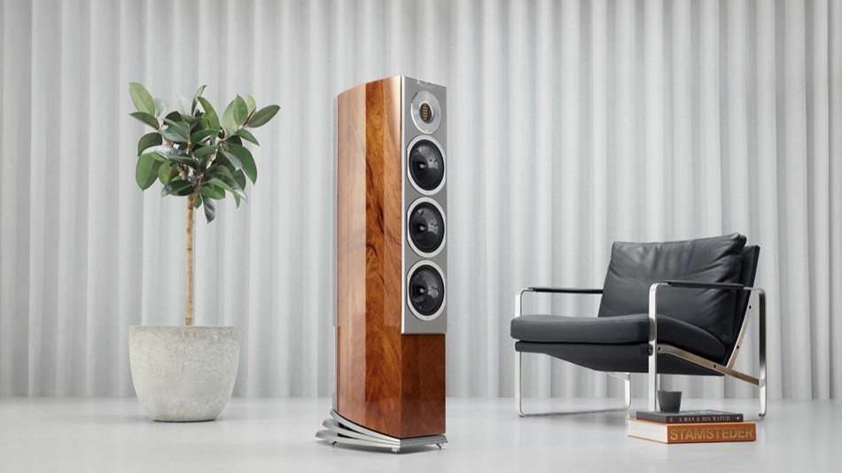Audiovector R 5 Arrete speaker in a lifestyle setting