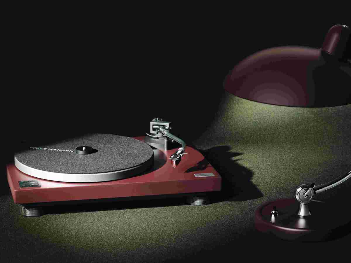 Fritz Hansen and Technics unite light and sound in limited-edition burgundy&nbsp;collaboration