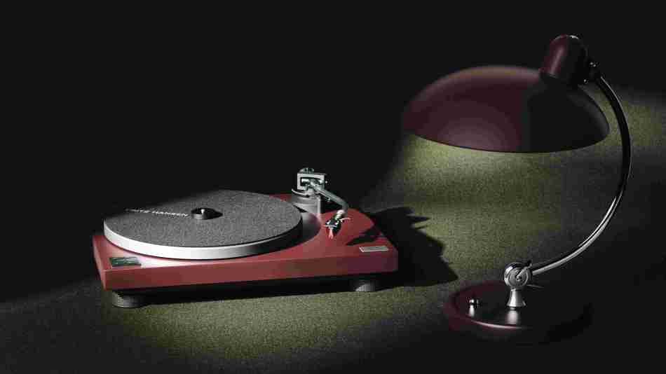 Technics SL-40CBT turntable and Fritz Hansen lamp