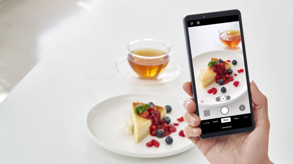Sony Xperia 10 VII_with AI_Camera in action