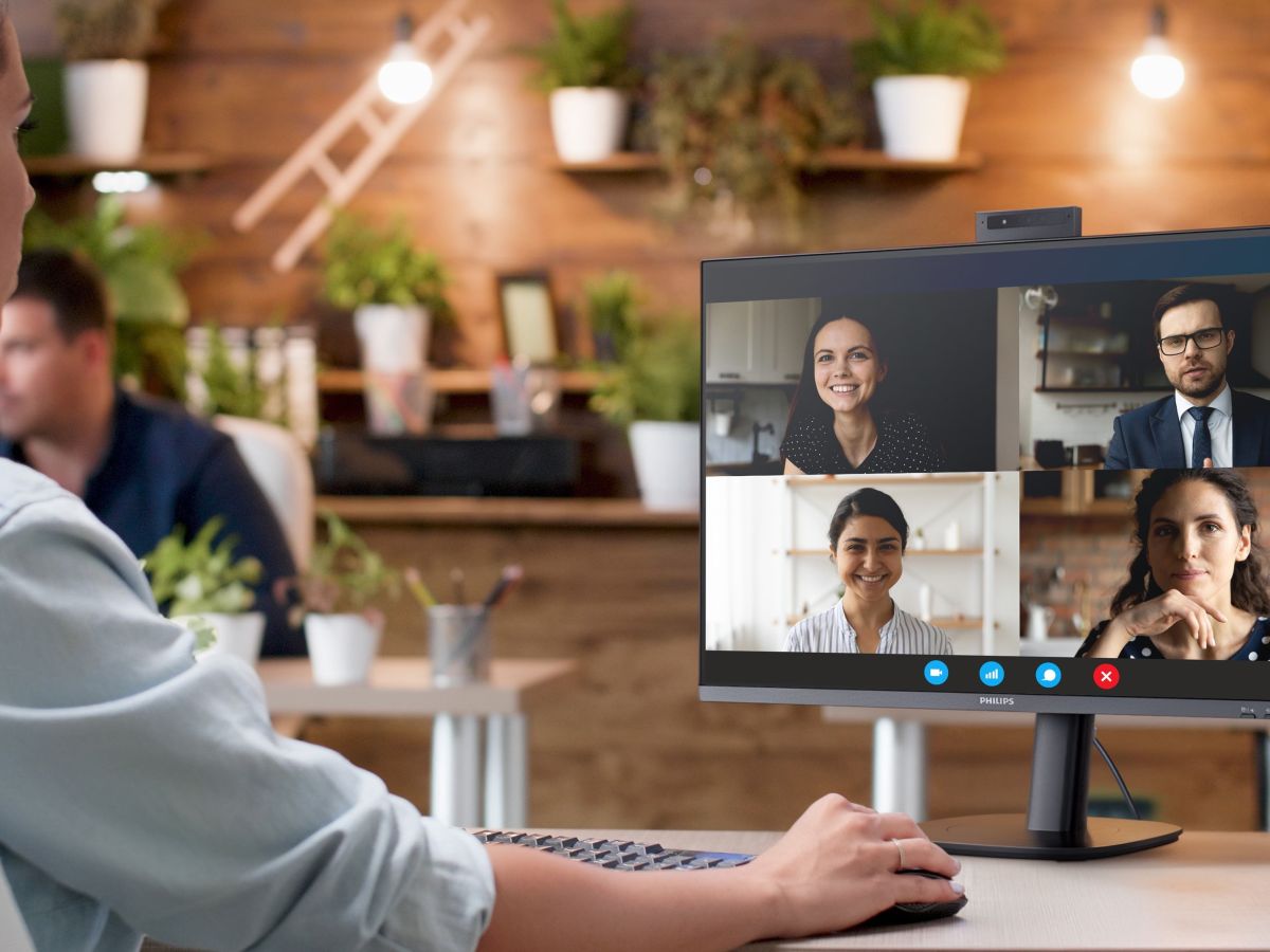New Philips monitors mean business with USB‑C docking, daisy‑chaining and facial&nbsp;recognition