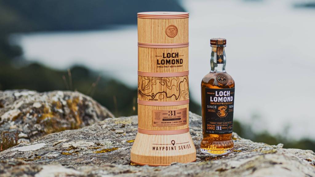Loch Lomond Whiskies_Waypoint Series_31 YO over loch