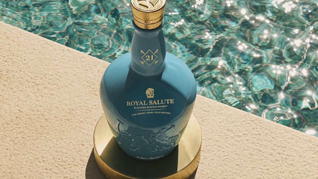 Royal Salute Polo_Desert_Jewel_Bottle