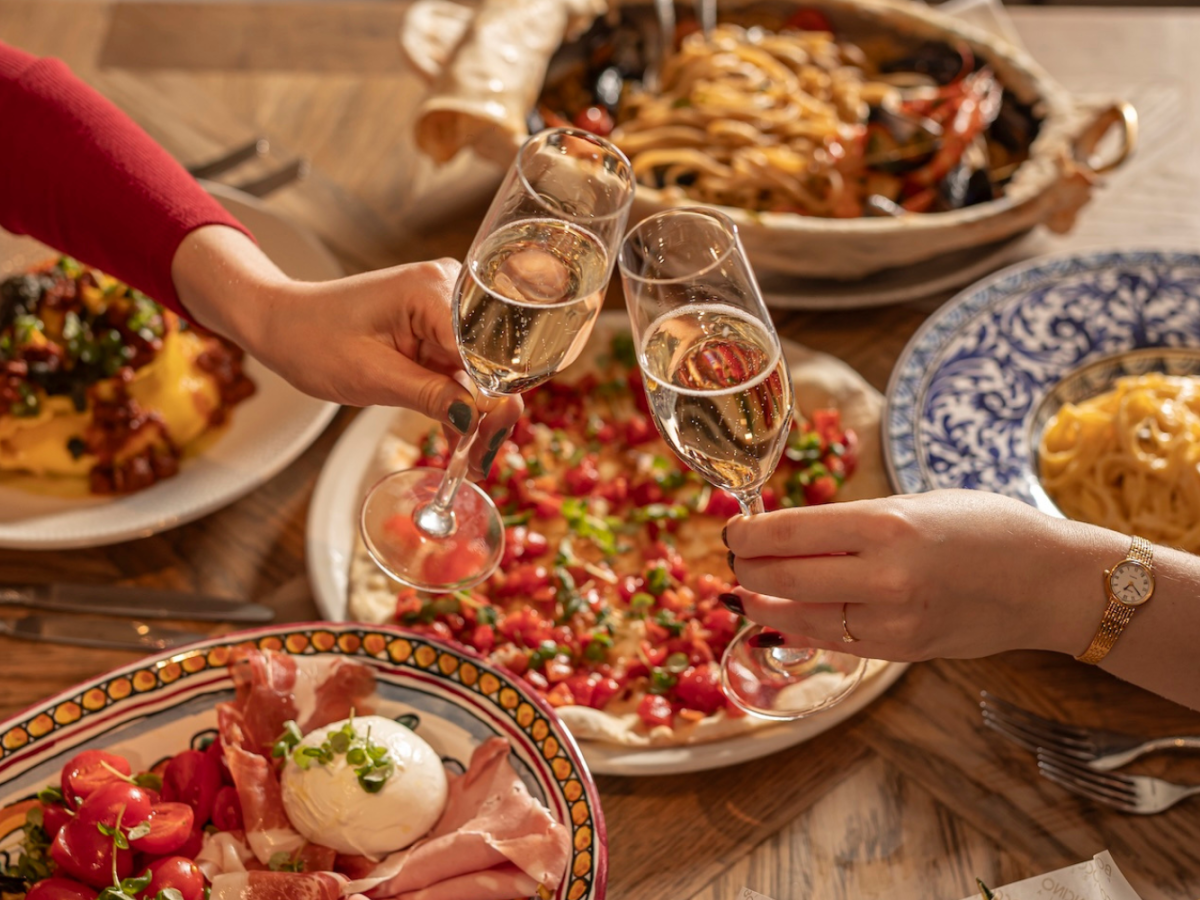 Bocconcino Review: Unlimited Pizza, Pasta, Prosecco And Spritzes? This Might Be London’s Dreamiest Sunday&nbsp;Brunch